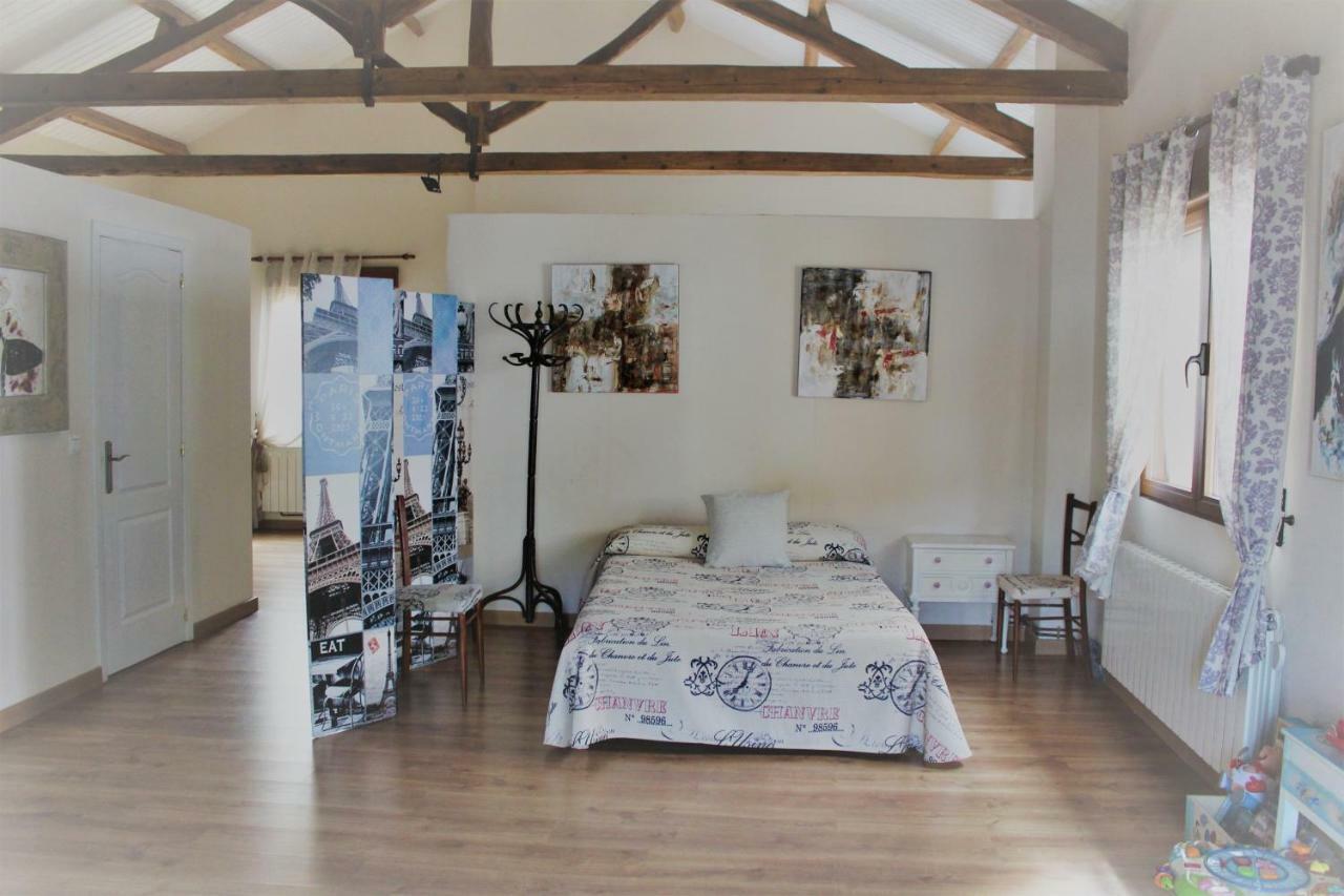 Casa Rural Los Montones Hébergement de vacances