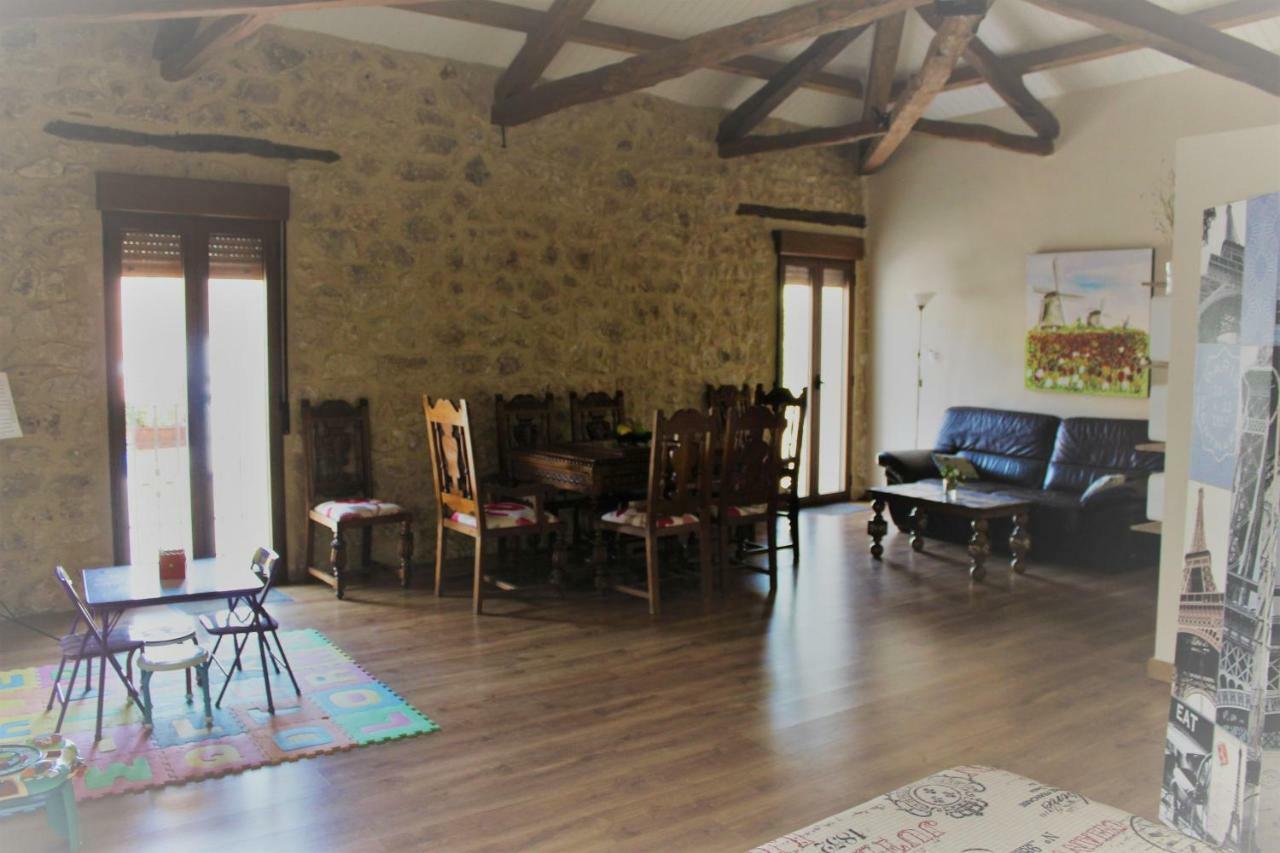 Casa Rural Los Montones Hébergement de vacances Carcelén